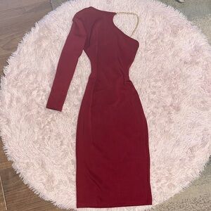 Trendy Boutique Burgundy One-Shoulder Dress